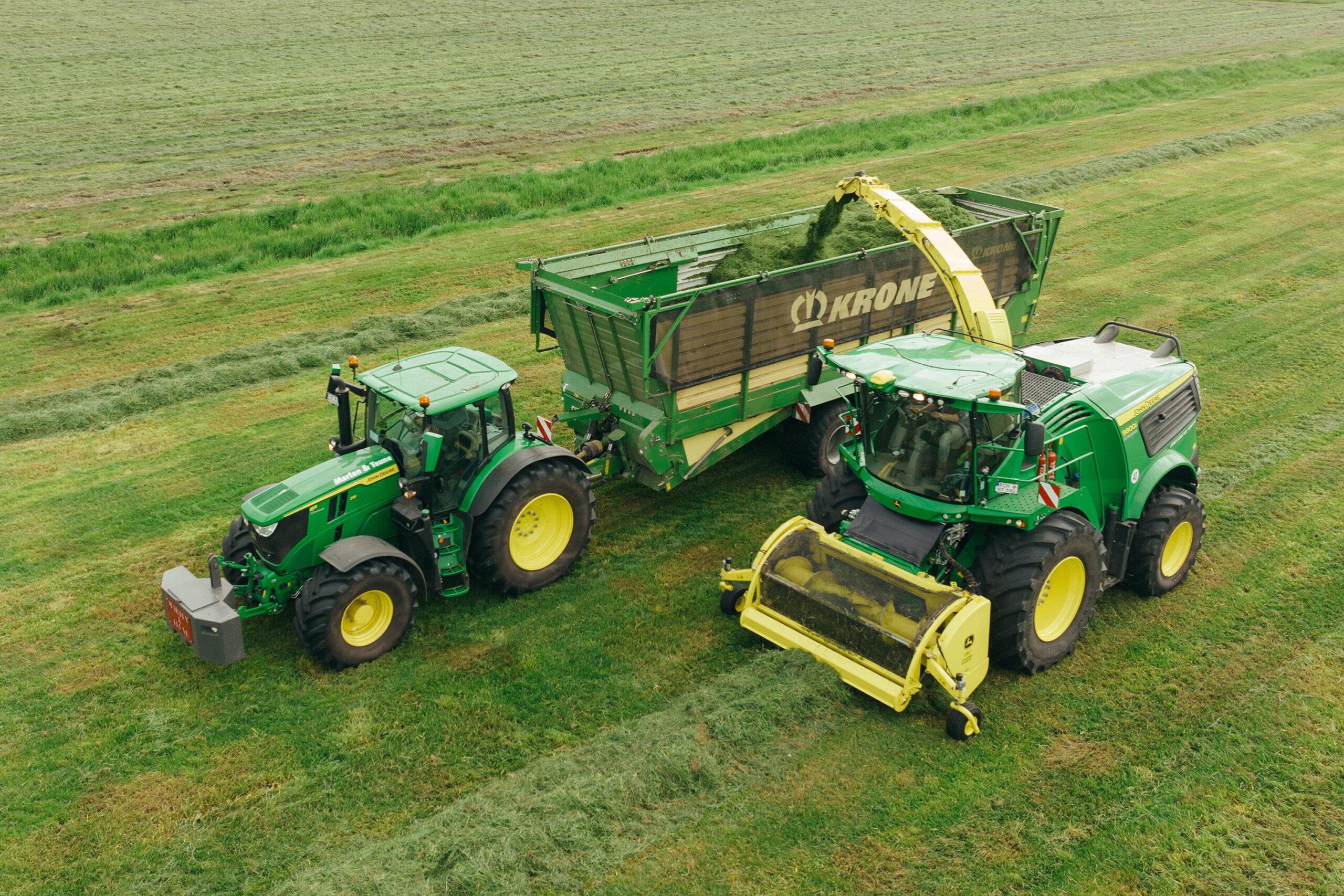 Pflügen mit Zwischenfruchteinssat in OWL durch Marten & Teune