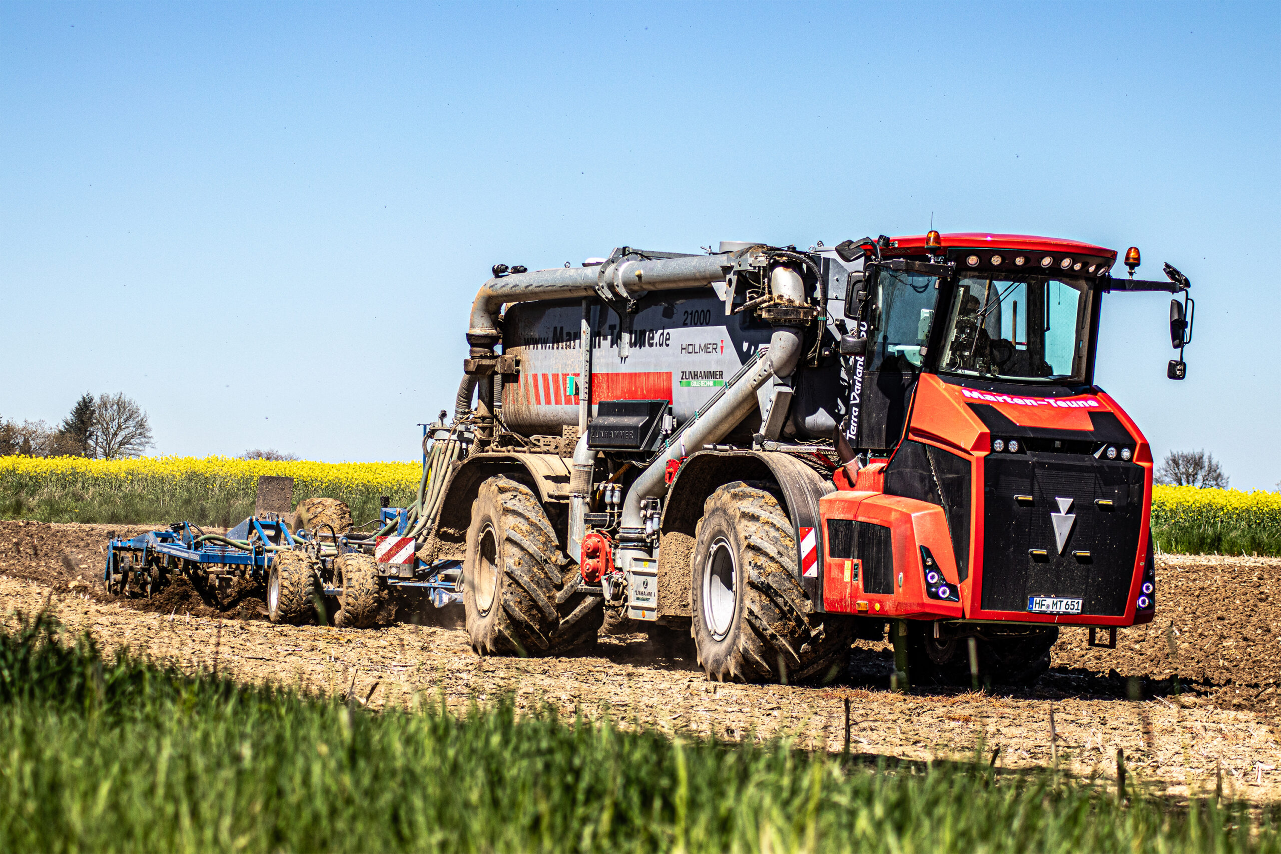 Holmer_ Holmer, Grubber
