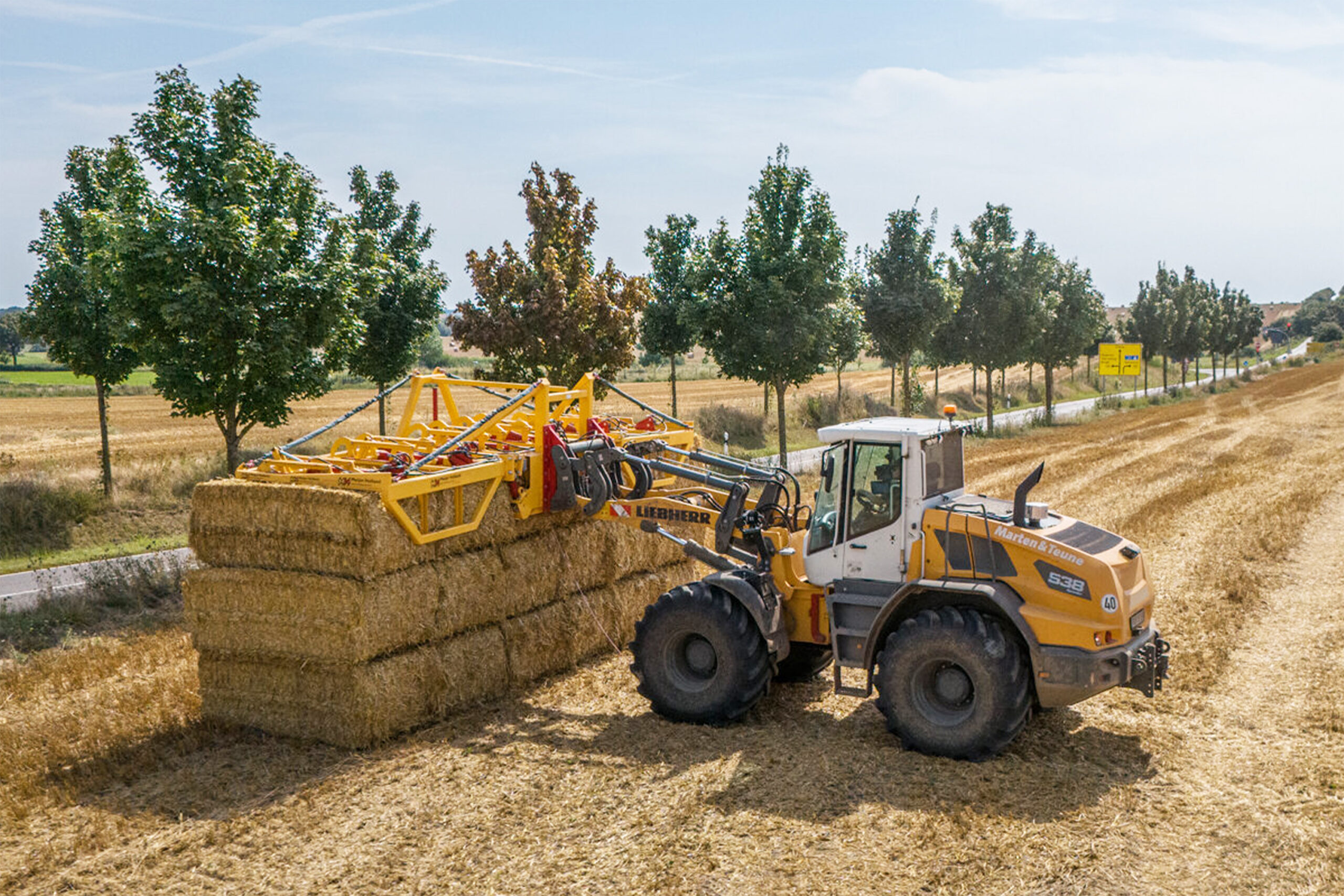 Pflügen mit Zwischenfruchteinssat in OWL durch Marten & Teune