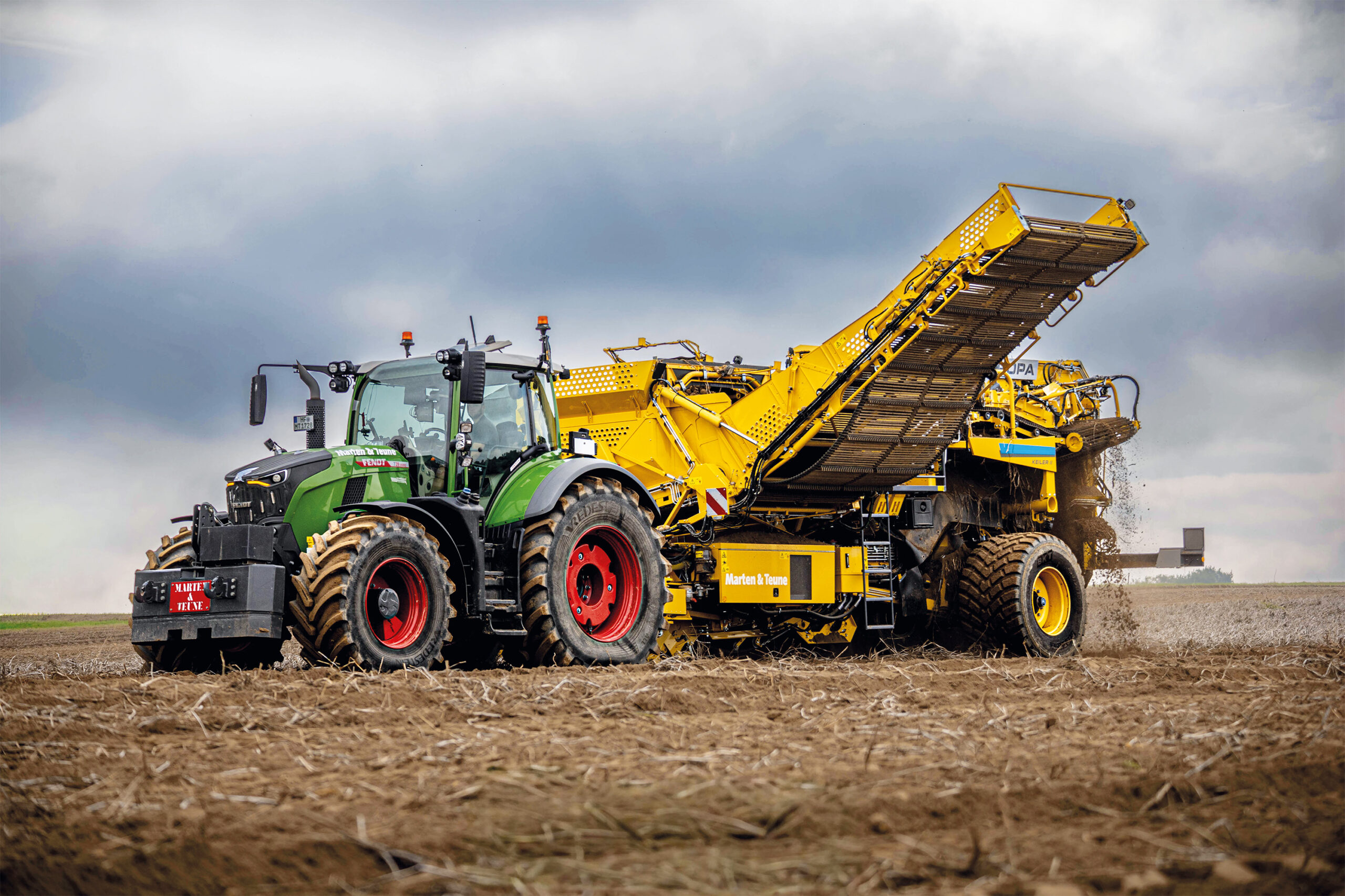 Pflügen mit Zwischenfruchteinssat in OWL durch Marten & Teune