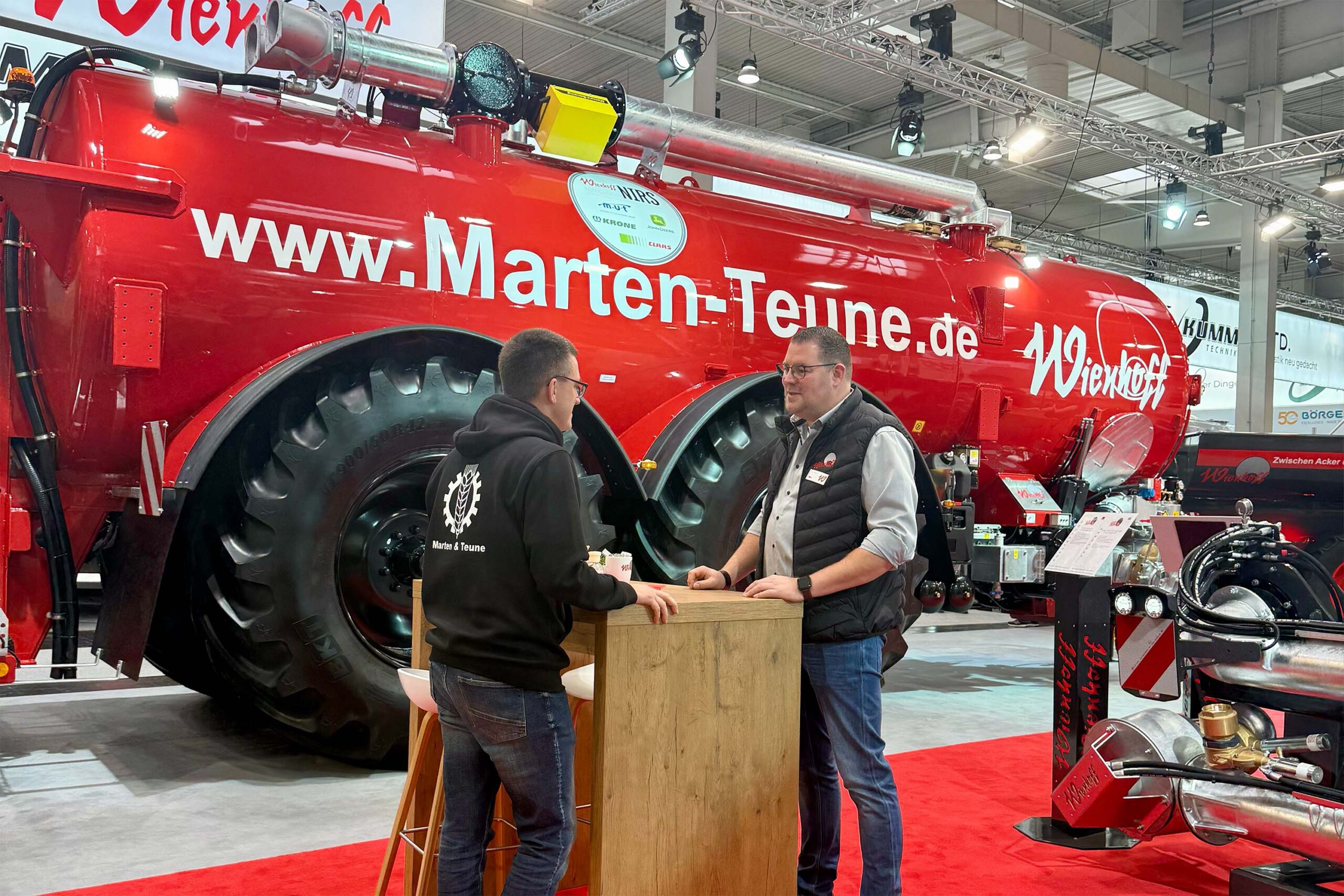 Marten und Teune, Landwirtschaft, Team, Zusammenhalt, Stärke, Messe, AgriTechnica